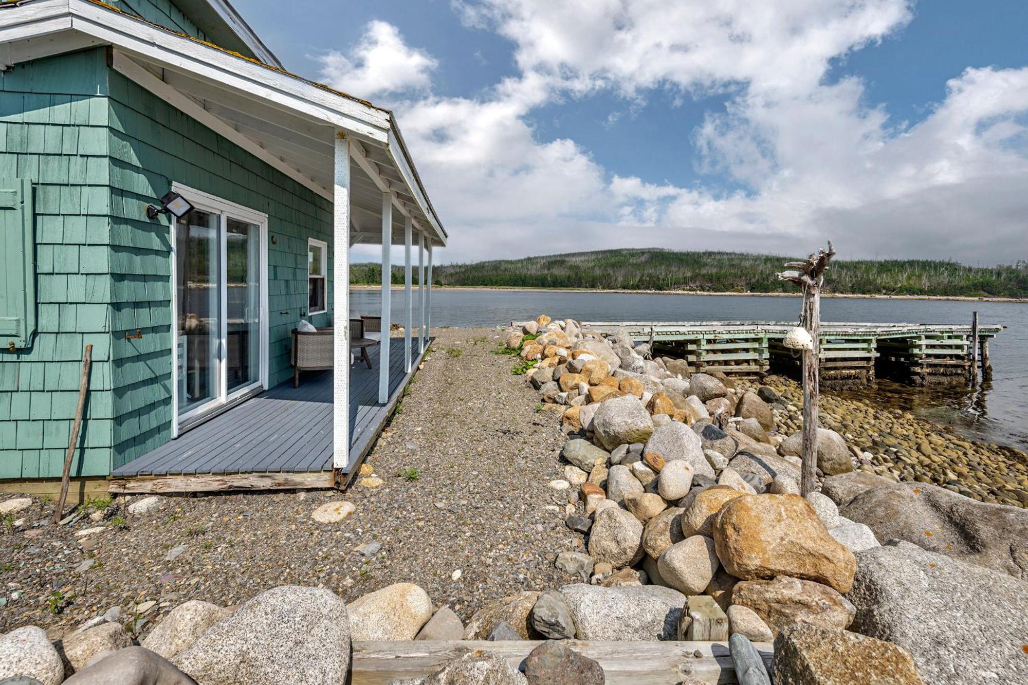 Nova Scotia Grover'S Cove Seaside Cottages Larry's River Экстерьер фото