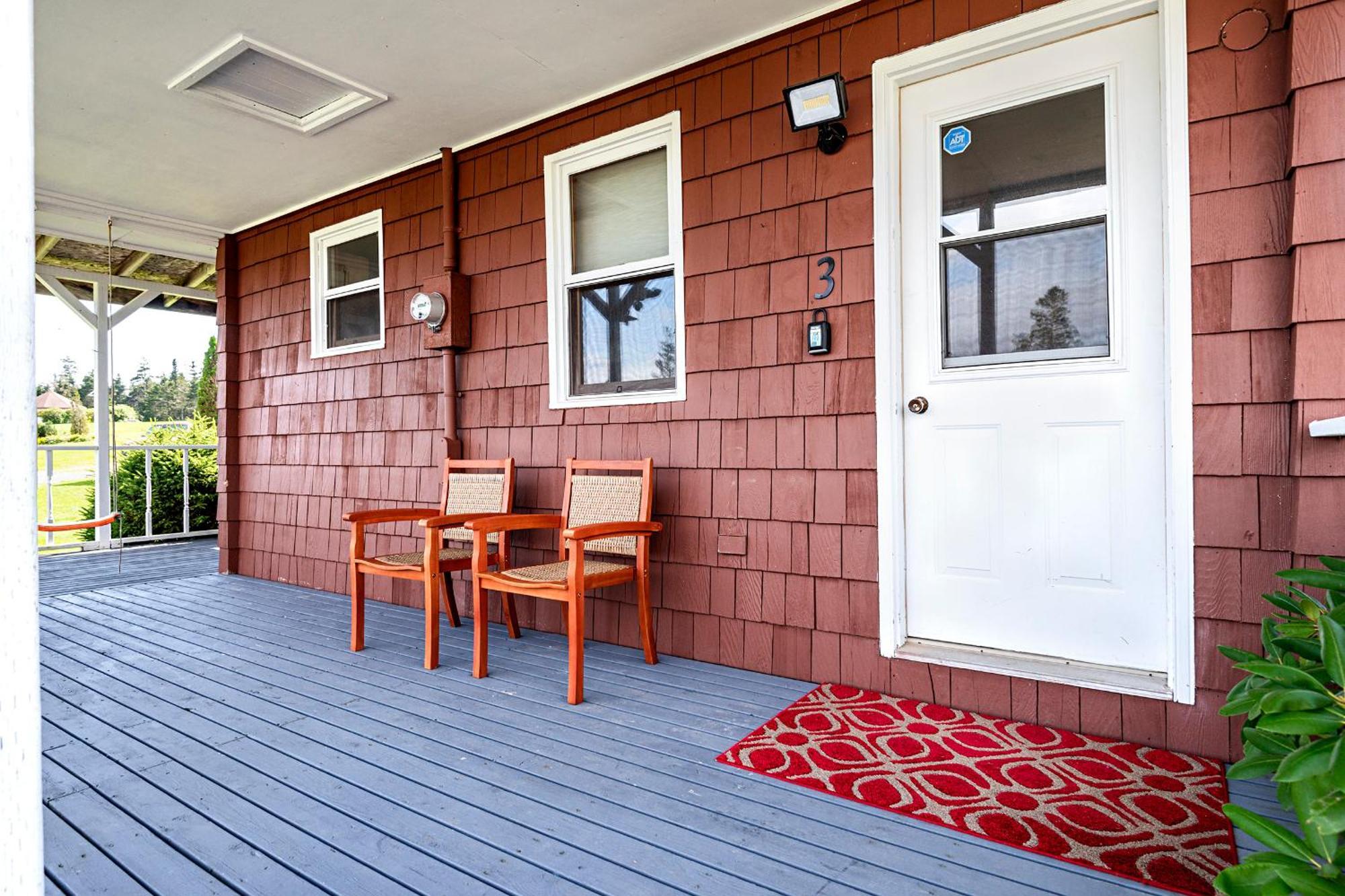 Nova Scotia Grover'S Cove Seaside Cottages Larry's River Экстерьер фото